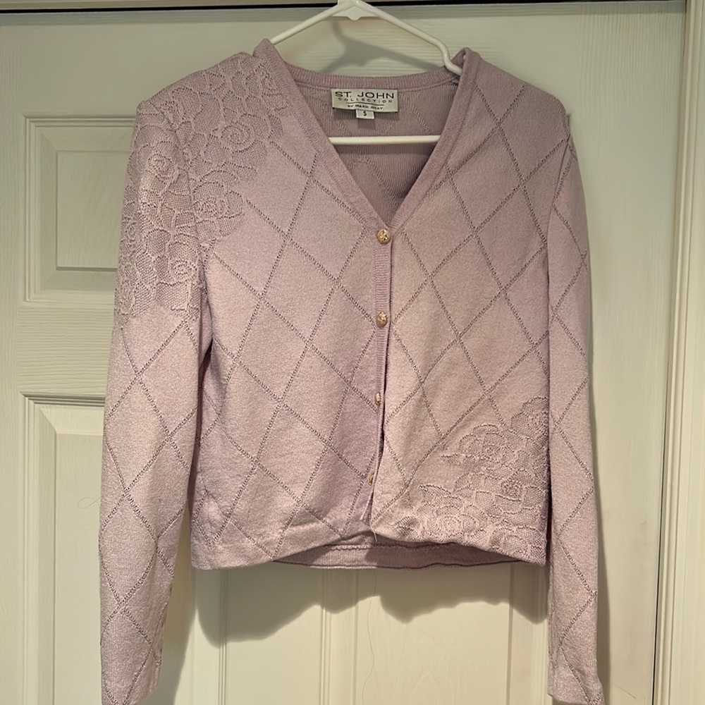 St. John Collection by Marie Gray. Lilac Cardigan with argyle & floral detail.
